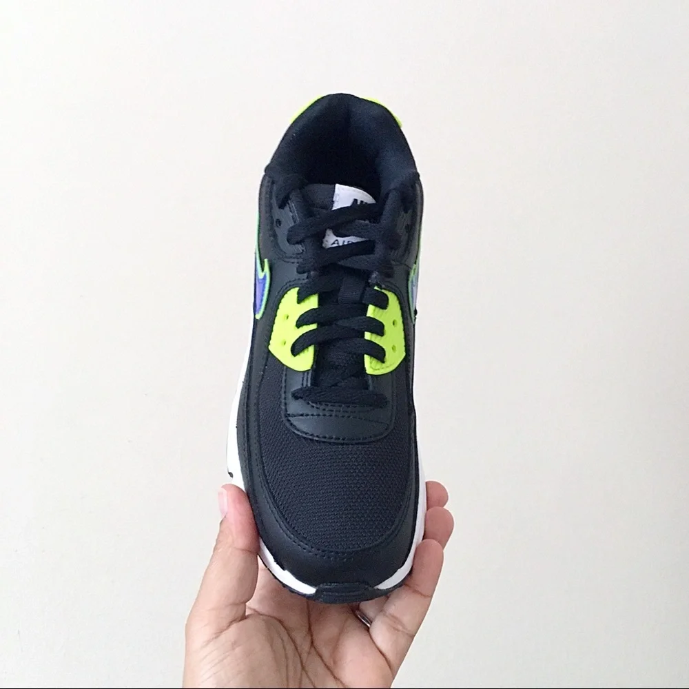 Nike Air Max 90 sneakers